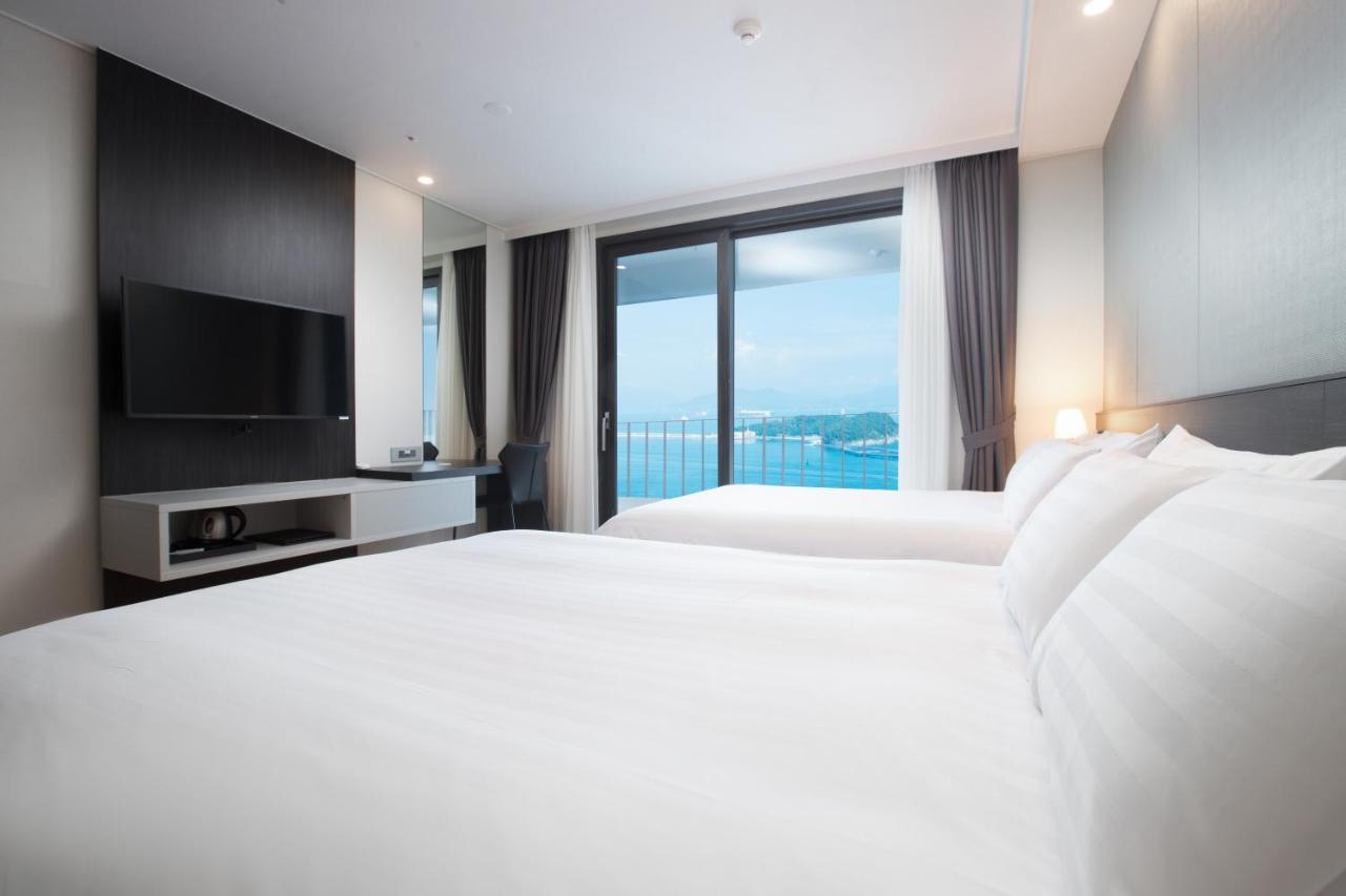Utop Marina Hotel & Resort Yeosu Exterior foto