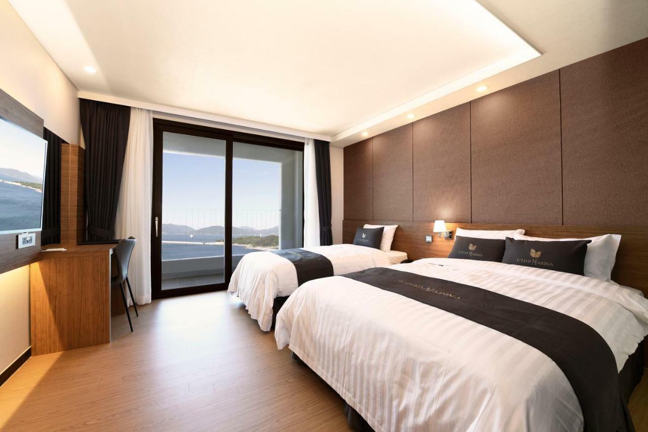 Utop Marina Hotel & Resort Yeosu Exterior foto